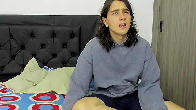 Snapshot of alex_connorr chatting on 3, 1, 2025 alex connorr online show from 3, 1, 2025