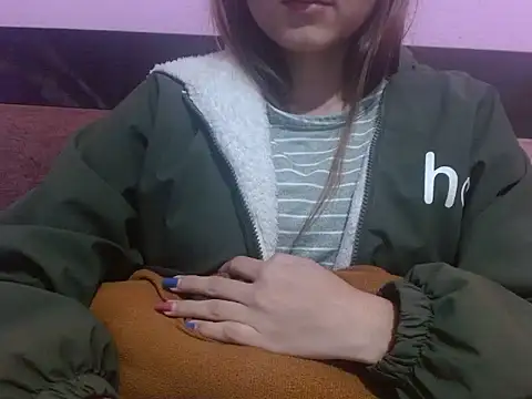 Snapshot of silky_milky chatting on 16, 12, 2024 silky milky online show from 16, 12, 2024