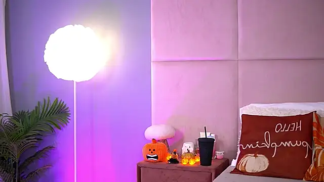 AlmaLuv online show from 1, 11, 2025