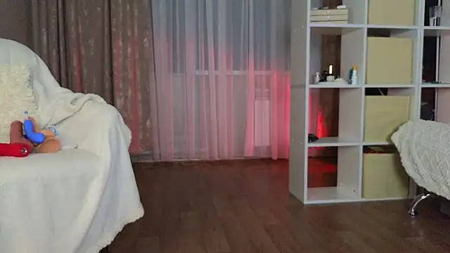 Katy perry  online show from 10, 2, 2025