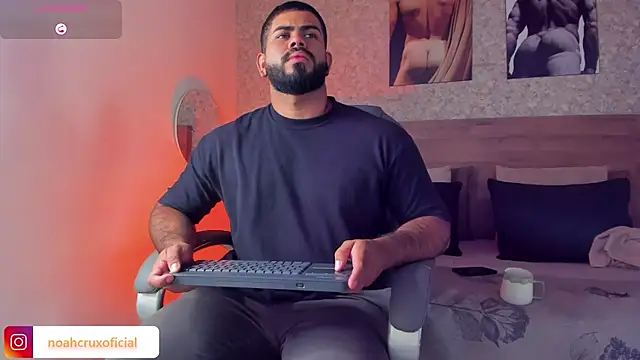 noah crux online show from 23, 10, 2025