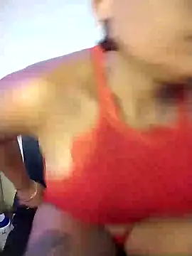 Snapshot of Camille_rose_ chatting on 18, 1, 2025 Camille rose online show from 18, 1, 2025