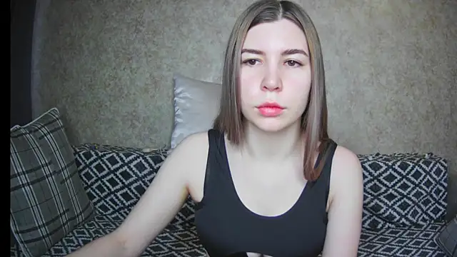 ElllaNuar online show from 20, 12, 2024