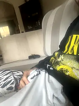 Snapshot of EE123458 chatting on 31, 10, 2025 EE123458 online show from 31, 10, 2025