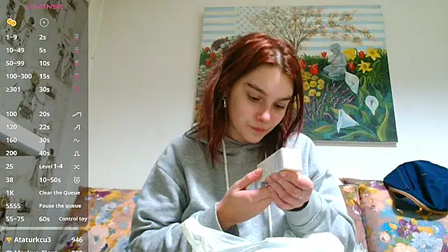 Sophie Bell online show from 15, 2, 2025