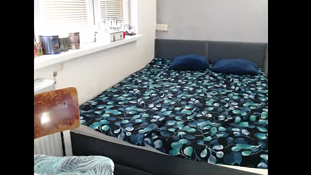 Snapshot of Sweetboobs chatting on 11, 3, 2026 Sweetboobs online show from 11, 3, 2026