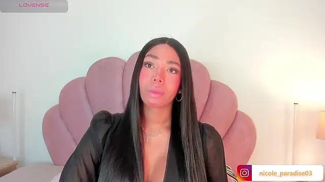 Snapshot of Nicole_Paradise chatting on 15, 7, 2026 Nicole Paradise online show from 15, 7, 2026