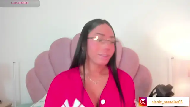 Snapshot of Nicole_Paradise chatting on 29, 7, 2026 Nicole Paradise online show from 29, 7, 2026