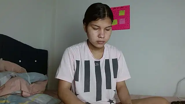 SophiaMeyerst online show from 16, 12, 2024