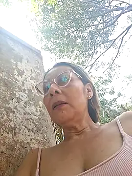 Mia-funny20 online show from 4, 3, 2026