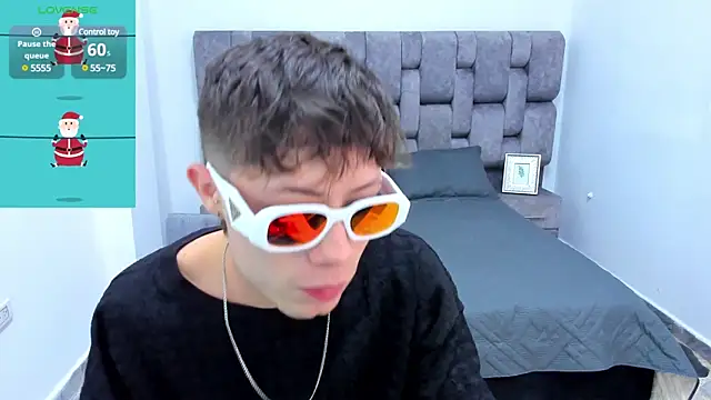 MarcusCollinss  online show from 14, 12, 2024