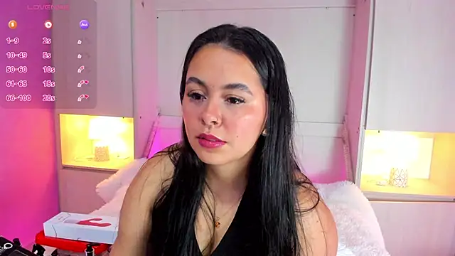Snapshot of valerymeyerr chatting on 4, 1, 2025 valerymeyerr online show from 4, 1, 2025