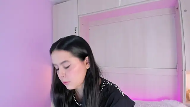 Snapshot of valerymeyerr chatting on 1, 10, 2025 valerymeyerr online show from 1, 10, 2025