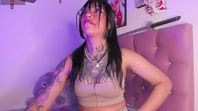 Snapshot of Akari1_Mischief chatting on 11, 2, 2025 Akari1 Mischief online show from 11, 2, 2025