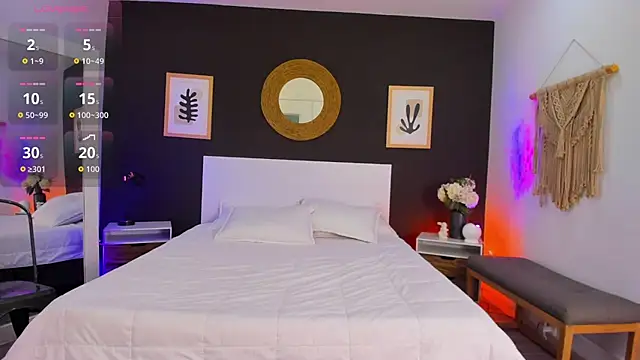 VioletPaket online show from 28, 3, 2026