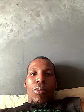 Snapshot of DManL chatting on 8, 1, 2026 DManL online show from 8, 1, 2026