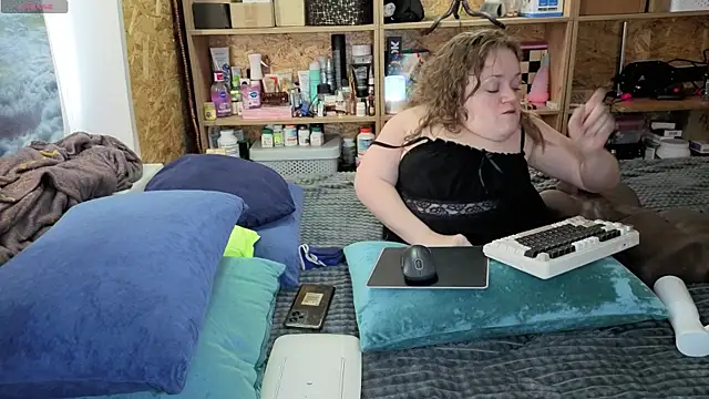 MiniNatalie online show from 1, 2, 2026