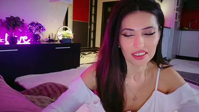 MissSmiley26 online show from 17, 4, 2026