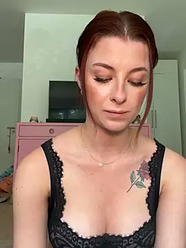 Mia-Minou online show from 10, 6, 2026