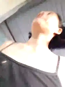 Snapshot of Aninyin22 chatting on 19, 9, 2025 Aninyin22 online show from 19, 9, 2025