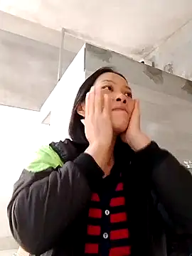 Snapshot of Aninyin22 chatting on 27, 11, 2025 Aninyin22 online show from 27, 11, 2025