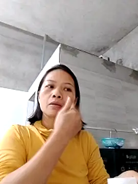 Snapshot of Aninyin22 chatting on 14, 12, 2025 Aninyin22 online show from 14, 12, 2025