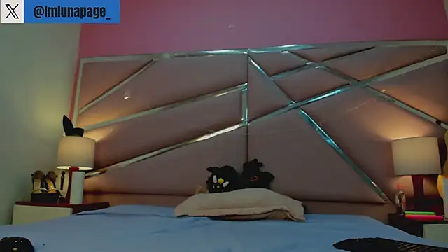 Snapshot of Lunapage chatting on 20, 2, 2025 Lunapage online show from 20, 2, 2025