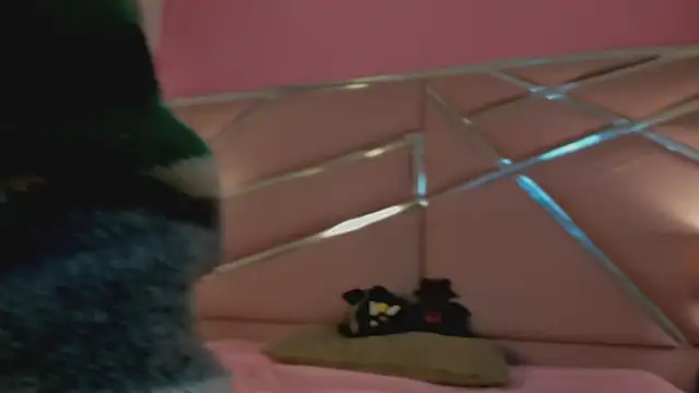 Snapshot of Lunapage chatting on 5, 3, 2025 Lunapage online show from 5, 3, 2025