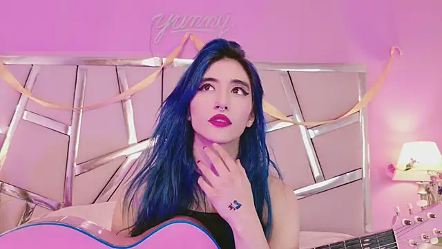 Snapshot of Lunapage chatting on 29, 9, 2025 Lunapage online show from 29, 9, 2025