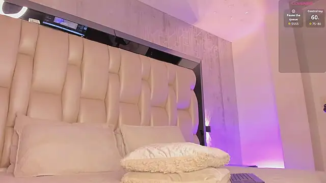  CurlyGirl  online show from 30, 10, 2025