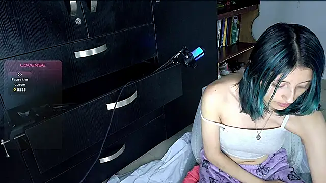 Snapshot of Camila---torres chatting on 5, 10, 2025 Camila---torres online show from 5, 10, 2025