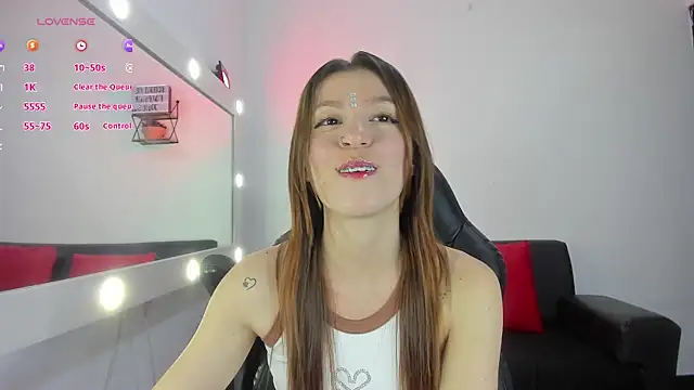 roxanne jones1 online show from 8, 11, 2025