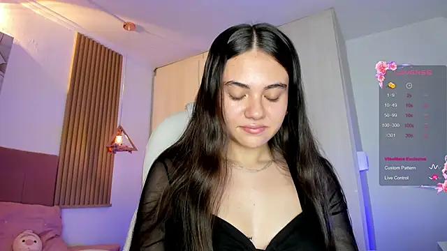 mia nevaeh online show from 7, 5, 2026