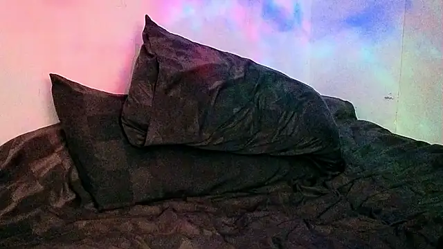 LuvNuk online show from 20, 12, 2024