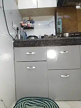 Manpreet kaur21 online show from 14, 11, 2025