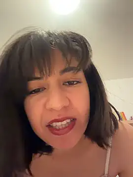 BitchyBratxxx online show from 13, 4, 2026