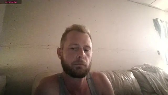 Snapshot of W1LBURN chatting on 1, 6, 2026 W1LBURN online show from 1, 6, 2026