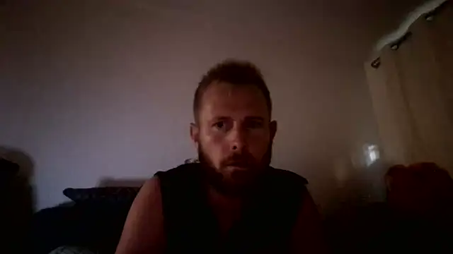 Snapshot of W1LBURN chatting on 6, 6, 2026 W1LBURN online show from 6, 6, 2026