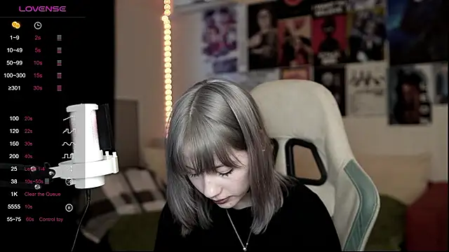 Snapshot of Traharaa chatting on 10, 2, 2026 Traharaa online show from 10, 2, 2026