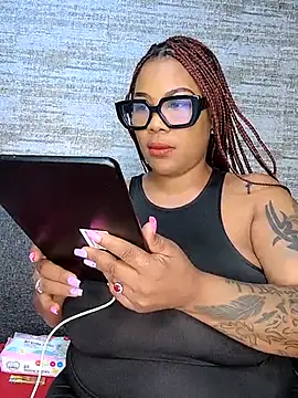Snapshot of ExclusiveLeexx chatting on 18, 12, 2024 ExclusiveLeexx online show from 18, 12, 2024