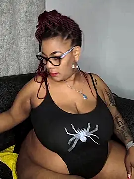 Snapshot of ExclusiveLeexx chatting on 14, 6, 2026 ExclusiveLeexx online show from 14, 6, 2026