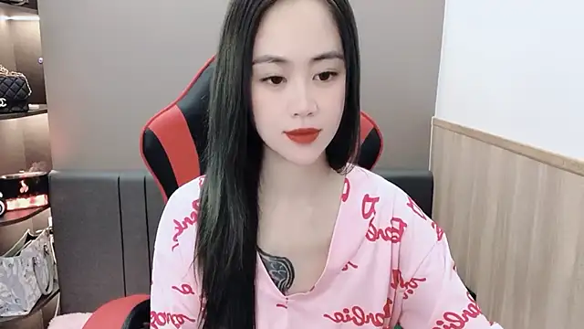 Snapshot of witch-39 chatting on 8, 12, 2024 witch-39 online show from 8, 12, 2024