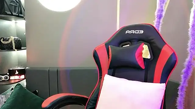 Snapshot of witch-39 chatting on 27, 12, 2024 witch-39 online show from 27, 12, 2024