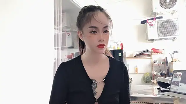 Snapshot of witch-39 chatting on 9, 10, 2025 witch-39 online show from 9, 10, 2025