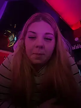 LenaundLeon online show from 8, 3, 2025