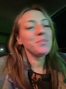 lezbean24 online show from 27, 2, 2026