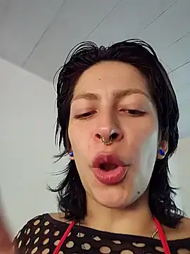 Snapshot of xmoira3x chatting on 29, 12, 2024 xmoira3x online show from 29, 12, 2024