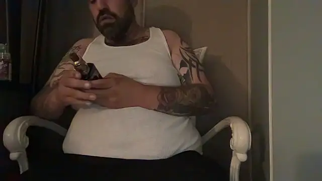 Snapshot of chubbycloudybottom chatting on 24, 6, 2026 chubbycloudybottom online show from 24, 6, 2026
