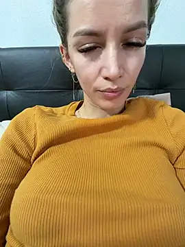 IvySamek online show from 23, 5, 2026