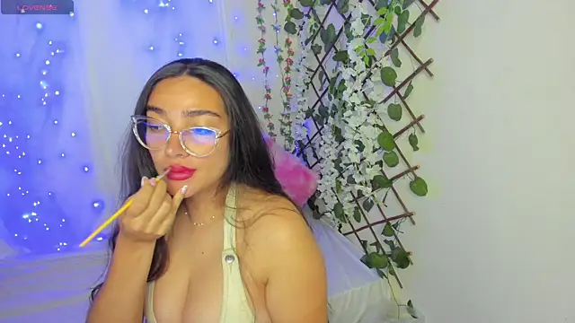 Snapshot of zara41 chatting on 17, 6, 2026 zara41 online show from 17, 6, 2026